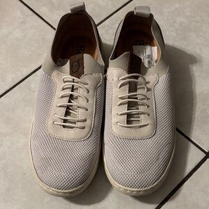 Born Men's Sneakers size 8.5